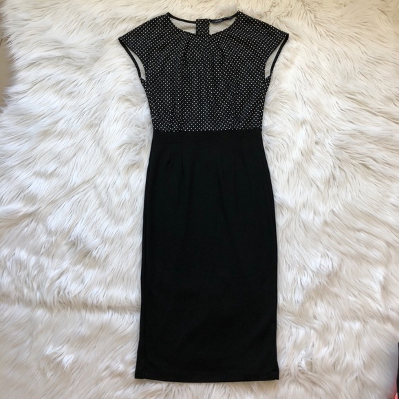 French Connection Dresses & Skirts - French Connection NWT polka dot dress size 4
